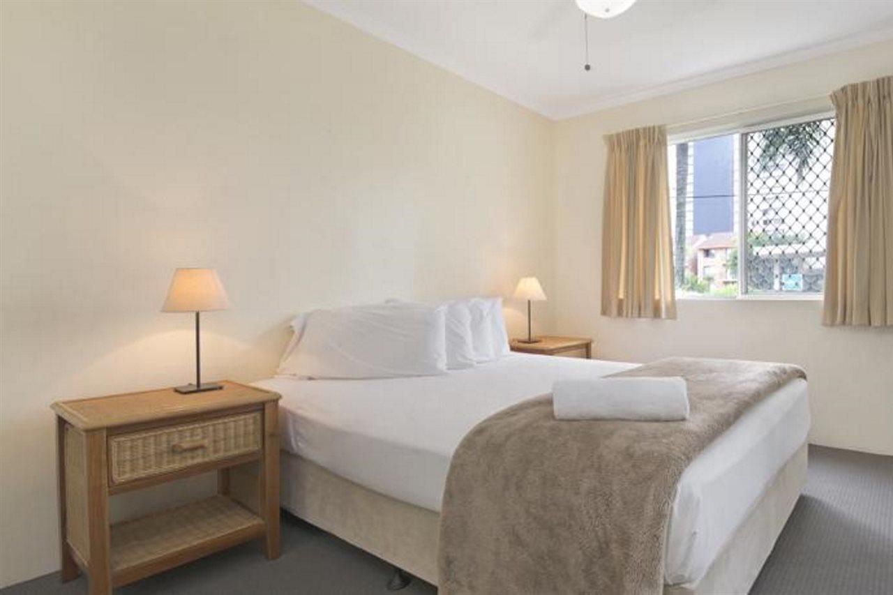 Chidori Court Aparthotel Гоулд Коуст Екстериор снимка